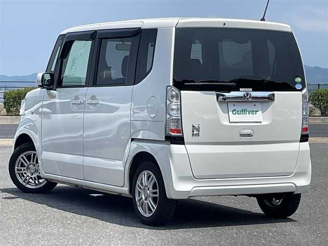 ホンダ Ｎ ＢＯＸ G 島根県 2017(平29)年 6万km プレミアムホワイトパールⅡ ワンオーナー/社外メモリナビ(AVIC-ZH0007)/(AM/FM/CD/DVD/Bluetooth)/フルセグTV/オートエアコン/横滑り防止装置/ヘッドライトレベライザー/電動格納式ミラー/純正ホイールキャップ付きサマータイヤ車載/ドアバイザー/フロアマット/取扱説明書/保証書
