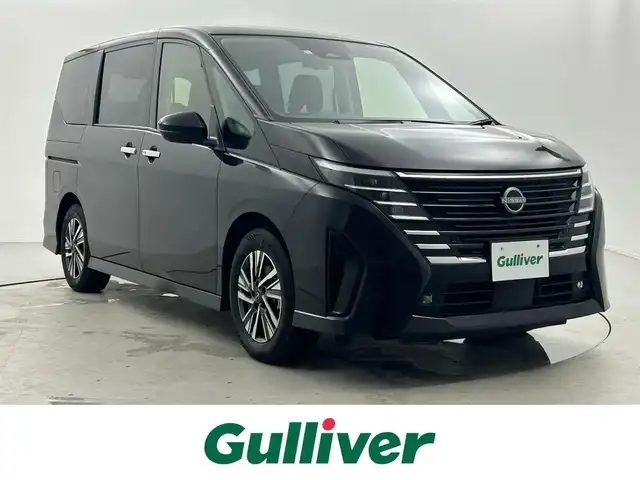 日産 セレナ ハイウェイスター V 福井県 2023(令5)年 5万km ダイヤモンドブラック 純正12.3型ナビ　　/プロパイロット /インテリジェントクルーズ　/両側パワースライドドア /ハンズフリーオートスライドドア　/ビルトインETC/ナビ連動ドライブレコーダー/プリクラッシュセーフティ　/アラウンドビューモニター　/ステアリングアシスト　/ブラインドスポットモニター/パーキングアシスト/レーンキープアシスト/ハーフレザーシート