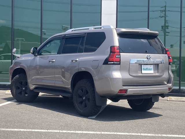 トヨタ ランドクルーザー プラド TX 福岡県 2018(平30)年 9.8万km アバンギャルドブロンズメタリック トヨタセーフティセンス/サンルーフ/ルーフレール/１７インチアルミホイル/社外ナビ　フルセグ　Bluetooth AVIC-CN902/バックカメラ/マッドテレンタイヤBFグッドリッチ255/75R17/前後ドライブレコーダー/ウッドコンビハンドル/シートカバー/スマートキー/プッシュスタートエンジン/ETC/LEDライト/フォグライト