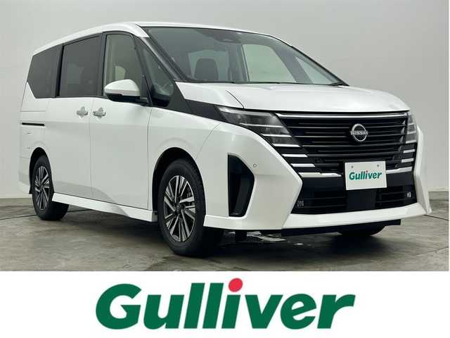 日産 セレナ ハイウェイスター V 岡山県 2023(令5)年 4.3万km プリズムホワイト 純正１２．３インチナビ/【Bluetooth/フルセグTV/USB/Carplay/HDMI】/アラウンドビューモニター/インテリジェントルームミラー/ワイヤレス充電/プロパイロット　/純正ドライブレコーダー/ビルトインＥＴＣ２．０/LEDヘッドライト/オートハイビーム/ブラインドスポットモニター/コーナーセンサー（前後）/両側パワースライドドア