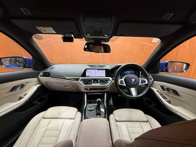 ＢＭＷ ３２０ｄ xDrive ツーリング Mスポーツ 千葉県 2022(令4)年 4.9万km 青 白革シート　/ＡＣＣ　/ナビ　/ＣａｒＰｌａｙ　/Ｂカメラ　/電動シート　/シートヒーター　/純正ＯＰ１９インチＡＷ　/ハイビームアシスタント　/電動リアゲート　/ドライビングアシストプロフェッショナル　/ＥＴＣ