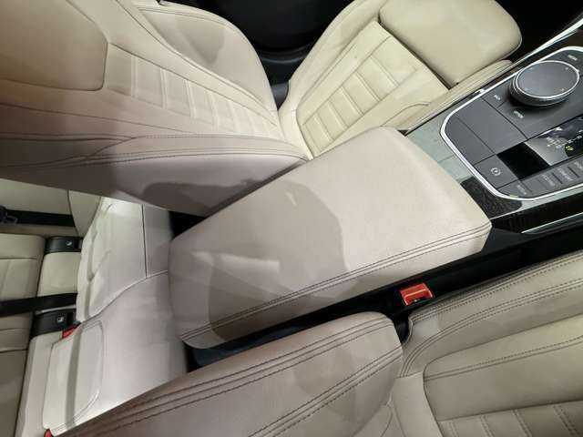 ＢＭＷ ３２０ｄ xDrive ツーリング Mスポーツ 千葉県 2022(令4)年 4.9万km 青 白革シート　/ＡＣＣ　/ナビ　/ＣａｒＰｌａｙ　/Ｂカメラ　/電動シート　/シートヒーター　/純正ＯＰ１９インチＡＷ　/ハイビームアシスタント　/電動リアゲート　/ドライビングアシストプロフェッショナル　/ＥＴＣ