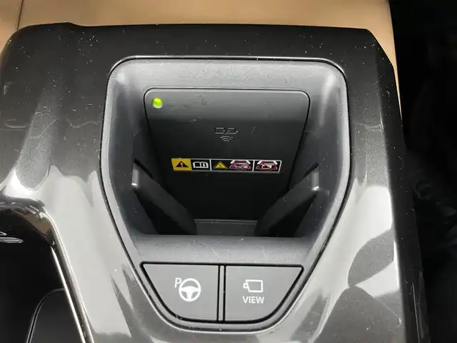 トヨタ クラウン スポーツ Z 埼玉県 2025(令7)年 0.8万km プレシャスホワイトパール ガラスルーフ/純正12.3インチナビ/パノラミックビューモニター/プリクラッシュセーフティ/レーンディパーチャーアラート/レーダークルーズコントロール/ブラインドスポットモニター/クリアランスソナー/ヘッドアップディスプレイ/デジタルインナーミラー/パワーバックドア/パワーシート/シートヒーター /ベンチレーション/ワイヤレス充電器/LEDオートライト/オートハイビーム/ETC2.0