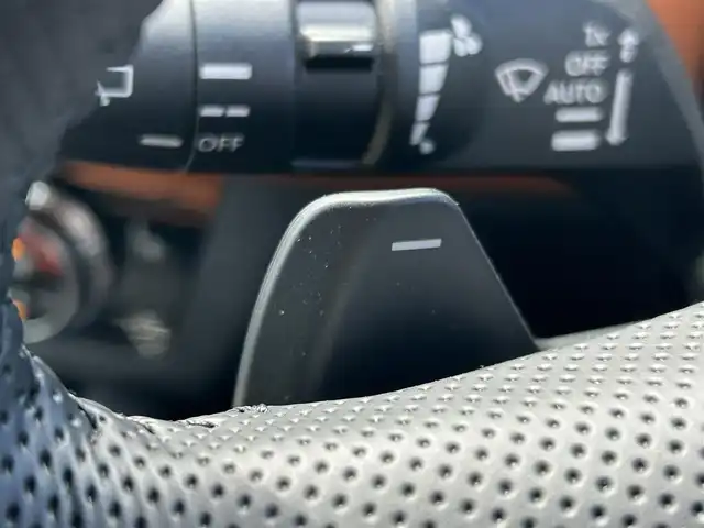 三菱 アウトランダー ＰＨＥＶ P 和歌山県 2021(令3)年 2.9万km チタニウムグレーメタリック 純正8インチナビ/全方位カメラ/フルセグTV/BOSEスピーカー/衝突軽減ブレーキ/ブラインドスポットモニター/レーダークルコン/前後コーナーセンサー/ルームミラー型ドラレコ/ETC/シートヒーター/置くだけ充電器/パドルシフト/シートメモリー/パワーシート/フォグランプ/電動リアゲート