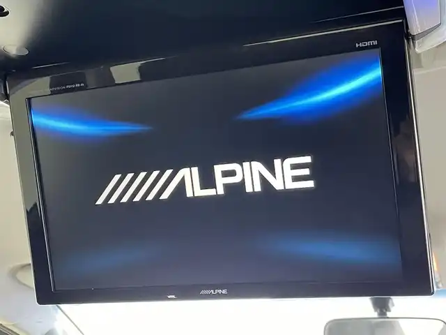 トヨタ ヴェルファイア Z Aエディション 群馬県 2015(平27)年 7.6万km ホワイトパールクリスタルシャイン フリップダウンモニター　ＡＬＰＩＮＥ１０インチナビ　バックカメラ　両側パワースライドドア　クルーズコントロール　ＬＥＤ　オットマン　純正１７インチＡＷ　ステアリングリモコン　ＥＴＣ　スマートキー　禁煙