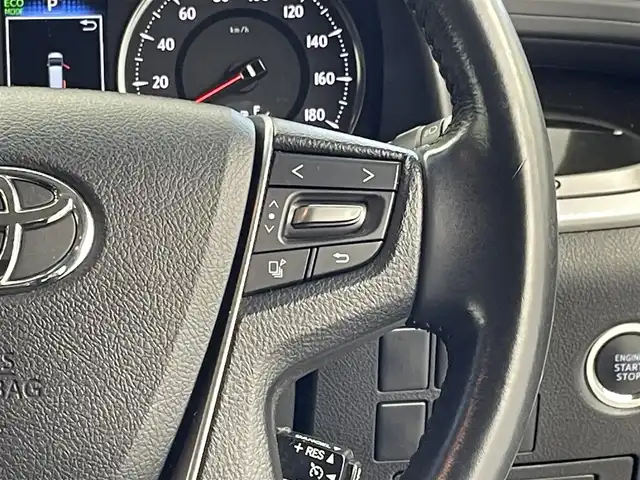 トヨタ ヴェルファイア Z Aエディション 群馬県 2015(平27)年 7.6万km ホワイトパールクリスタルシャイン フリップダウンモニター　ＡＬＰＩＮＥ１０インチナビ　バックカメラ　両側パワースライドドア　クルーズコントロール　ＬＥＤ　オットマン　純正１７インチＡＷ　ステアリングリモコン　ＥＴＣ　スマートキー　禁煙