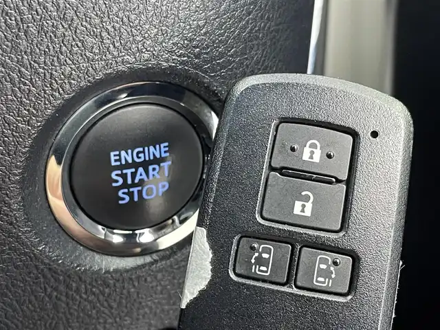 トヨタ ヴェルファイア Z Aエディション 群馬県 2015(平27)年 7.6万km ホワイトパールクリスタルシャイン フリップダウンモニター　ＡＬＰＩＮＥ１０インチナビ　バックカメラ　両側パワースライドドア　クルーズコントロール　ＬＥＤ　オットマン　純正１７インチＡＷ　ステアリングリモコン　ＥＴＣ　スマートキー　禁煙