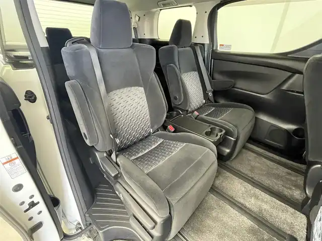 トヨタ ヴェルファイア Z Aエディション 群馬県 2015(平27)年 7.6万km ホワイトパールクリスタルシャイン フリップダウンモニター　ＡＬＰＩＮＥ１０インチナビ　バックカメラ　両側パワースライドドア　クルーズコントロール　ＬＥＤ　オットマン　純正１７インチＡＷ　ステアリングリモコン　ＥＴＣ　スマートキー　禁煙