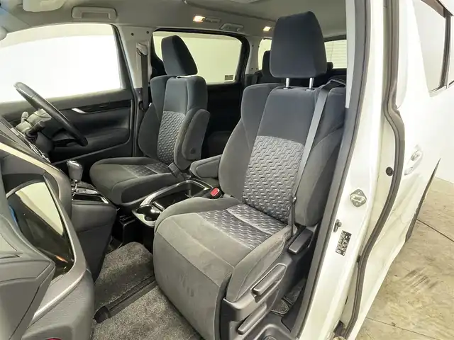 トヨタ ヴェルファイア Z Aエディション 群馬県 2015(平27)年 7.6万km ホワイトパールクリスタルシャイン フリップダウンモニター　ＡＬＰＩＮＥ１０インチナビ　バックカメラ　両側パワースライドドア　クルーズコントロール　ＬＥＤ　オットマン　純正１７インチＡＷ　ステアリングリモコン　ＥＴＣ　スマートキー　禁煙