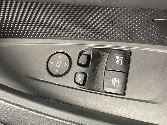 ＢＭＷ ４２０ｉ クーペ Mスポーツ 栃木県 2021(令3)年 5.6万km アルピンホワイトⅢ ターボ/純正ナビ/(Bluetooth・USB・AppleCarPlay)/全方位カメラ/バックカメラ/衝突軽減システム/レーンキープアシスト/オートクルーズコントロール/前後コーナーセンサー/本革シート/シートメモリ機能付きパワーシート/シートヒーター/LEDヘッドライト/オートハイビーム/オートライト/フロント・リアフォグランプ/カラーヘッドアップディスプレイ/パドルシフト/置くだけ充電/前方ドライブレコーダー/純正19インチアルミホイール/フロアマット/スマートキー/スペアキー1本/取扱説明書/保証書