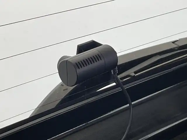 スズキ ハスラー G 栃木県 2017(平29)年 1.5万km ブルーイッシュブラックパール3 社外カーオーディオ/CD/USB//AUX/プッシュスタート/スマートキー/ドライブレコーダー/純正フロアマット/ベンチシート/ハロゲンヘッドライト/シートヒーター/衝突被害軽減ブレーキ/盗難防止装置/アイドリングストップ/横滑り防止装置/電動格納ミラー