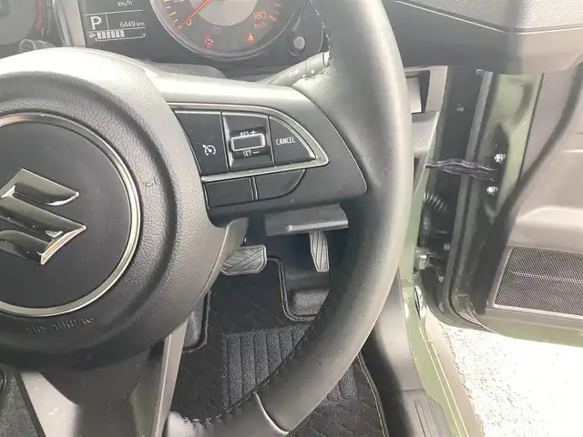 スズキ ジムニー シエラ JC 滋賀県 2024(令6)年 0.7万km ジャングルグリーン ワンオーナー/車検9年2月まで/ビルシュタインショック/アイバッハスプリング/TOYOオープンカントリータイヤ/純正LSD/クスコストラットタワーバー/カロッツェリア９インチナビ/　Bluetooth、DVD、CD、フルセグテレビ/バックカメラ/ETC/純正LEDヘッドライト/前席シートヒーター/純正16インチアルミホイール/スズキセーフティサポート/クルーズコントロール/スペアキー有り/取扱説明書/保証書/