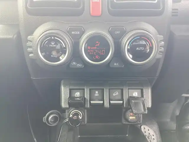 スズキ ジムニー シエラ JC 滋賀県 2024(令6)年 0.7万km ジャングルグリーン ワンオーナー/車検9年2月まで/ビルシュタインショック/アイバッハスプリング/TOYOオープンカントリータイヤ/純正LSD/クスコストラットタワーバー/カロッツェリア９インチナビ/　Bluetooth、DVD、CD、フルセグテレビ/バックカメラ/ETC/純正LEDヘッドライト/前席シートヒーター/純正16インチアルミホイール/スズキセーフティサポート/クルーズコントロール/スペアキー有り/取扱説明書/保証書/
