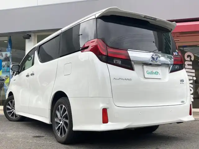 トヨタ アルファードハイブリット SR 長崎県 2017(平29)年 7.1万km ホワイトパールクリスタルシャイン フリップダウンモニター/両側パワースライドドア/ハーフレザーシート/ディーラーOP・SDナビ【NSZN-Z66T】/(Bluetooth接続・フルセグTV・DVD再生)/バックカメラ/ビルトインETC/パワーシート/オットマンシート/クルーズコントロール/ウッドコンビステアリング/ステアリングスイッチ/LEDオートヘッドライト/フォグライト/電子パーキング/オートホールド機能/nanoe/ALLオートパワーウィンドウ