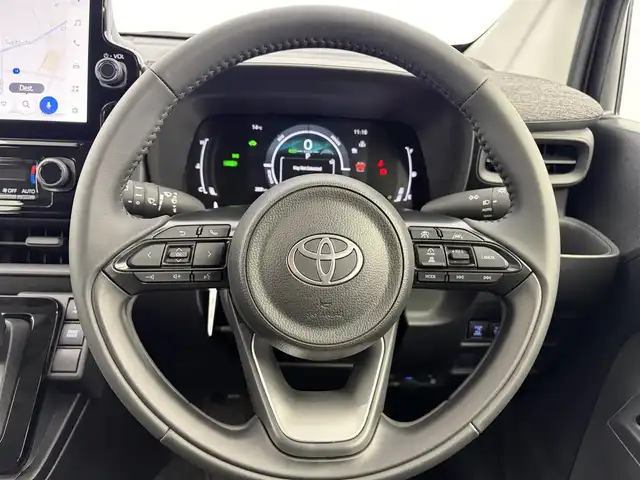 トヨタ シエンタ ハイブリッド Z 愛知県 2025(令7)年 0.1万km ブラック トヨタセーフティーセンス/パノラミックビューモニター/オートクルーズコントロール/純正１０インチナビ/・フルセグTV/・Bluetooth/・Applecarplay/・FM/AM/アラウンドビューモニター/両側パワースライドドア/ブラインドスポットモニター/パーキングサポートブレーキ/カーテンエアバック/クリアランスソナー/ＬＥＤライト/オートハイビーム/ＥＴＣ2.0