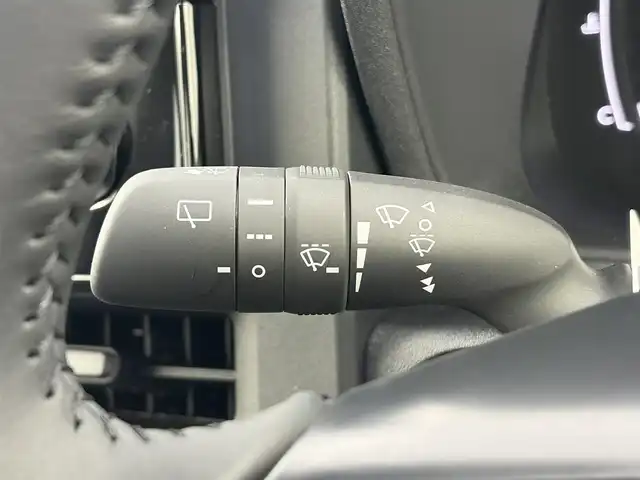 トヨタ シエンタ ハイブリッド Z 愛知県 2025(令7)年 0.1万km ブラック トヨタセーフティーセンス/パノラミックビューモニター/オートクルーズコントロール/純正１０インチナビ/・フルセグTV/・Bluetooth/・Applecarplay/・FM/AM/アラウンドビューモニター/両側パワースライドドア/ブラインドスポットモニター/パーキングサポートブレーキ/カーテンエアバック/クリアランスソナー/ＬＥＤライト/オートハイビーム/ＥＴＣ2.0