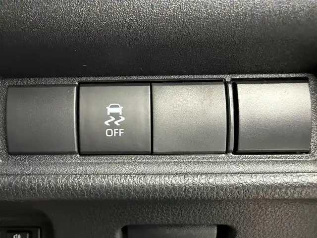 トヨタ シエンタ ハイブリッド Z 愛知県 2025(令7)年 0.1万km ブラック トヨタセーフティーセンス/パノラミックビューモニター/オートクルーズコントロール/純正１０インチナビ/・フルセグTV/・Bluetooth/・Applecarplay/・FM/AM/アラウンドビューモニター/両側パワースライドドア/ブラインドスポットモニター/パーキングサポートブレーキ/カーテンエアバック/クリアランスソナー/ＬＥＤライト/オートハイビーム/ＥＴＣ2.0