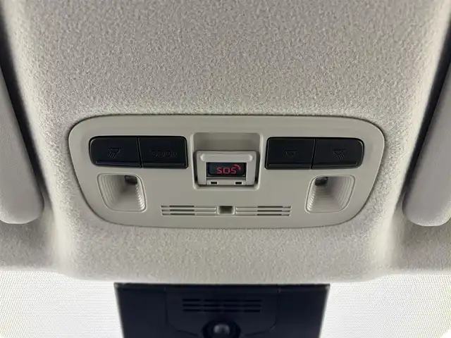 トヨタ シエンタ ハイブリッド Z 愛知県 2025(令7)年 0.1万km ブラック トヨタセーフティーセンス/パノラミックビューモニター/オートクルーズコントロール/純正１０インチナビ/・フルセグTV/・Bluetooth/・Applecarplay/・FM/AM/アラウンドビューモニター/両側パワースライドドア/ブラインドスポットモニター/パーキングサポートブレーキ/カーテンエアバック/クリアランスソナー/ＬＥＤライト/オートハイビーム/ＥＴＣ2.0