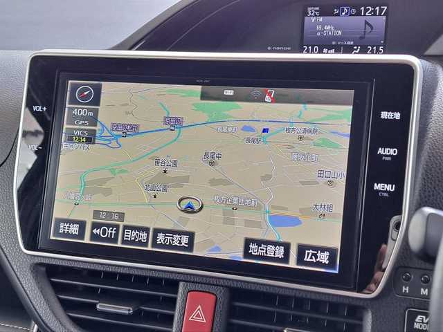 トヨタ エスクァイア ハイブリッド Gi 大阪府 2018(平30)年 11.3万km ブラック /禁煙車//ワンオーナー//純正10型SDナビ【NZN-Z66T】//フルTV/CD/DVD/Bluetooth/SD//バックカメラ//前席シートヒーター//両側パワースライドドア//レザーシート//衝突軽減ブレーキ//オートハイビーム//レーンキープアシスト//ビルトインETC2.0//クルーズコントロール//コーナーセンサー