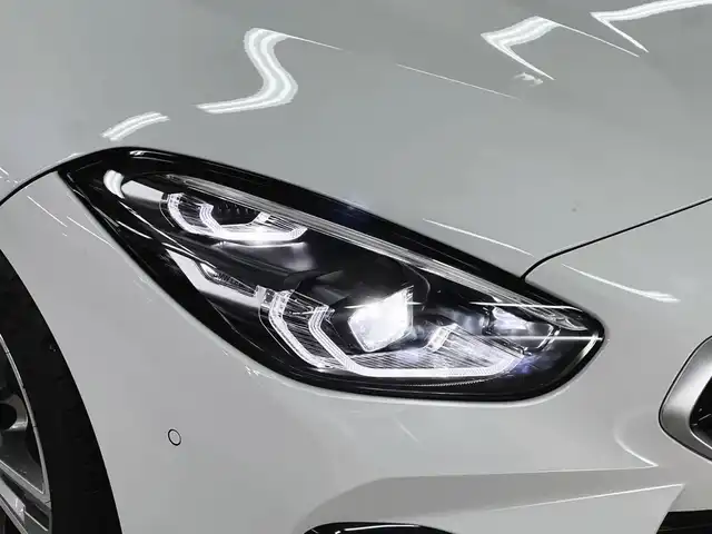 ＢＭＷ ＢＭＷ Ｚ４ sDrive20i Mスポーツ 兵庫県 2024(令6)年 0.5万km アルピンホワイトⅢ 純正ナビ/バックカメラ/アップルカープレイ/ブラウンレザーシート/電動シート/シートヒーター/地デジTV/置くだけ充電/ドライブレコーダー/ハーマンカードン/ACC/LKA/BSM/ステアリングヒーター