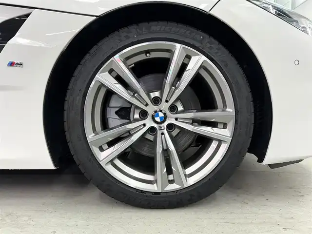 ＢＭＷ ＢＭＷ Ｚ４ sDrive20i Mスポーツ 兵庫県 2024(令6)年 0.5万km アルピンホワイトⅢ 純正ナビ/バックカメラ/アップルカープレイ/ブラウンレザーシート/電動シート/シートヒーター/地デジTV/置くだけ充電/ドライブレコーダー/ハーマンカードン/ACC/LKA/BSM/ステアリングヒーター