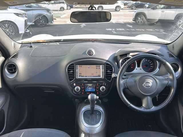 日産 ジューク 15RX 愛知県 2010(平22)年 7.6万km ブリリアントホワイトパール ワンオーナー/純正HDDナビ/【ワンセグ・SD・ラジオ】/バックカメラ/ETC/リモコンキー/純正フロアマット/ドアバイザー/新車保証書/取扱説明書