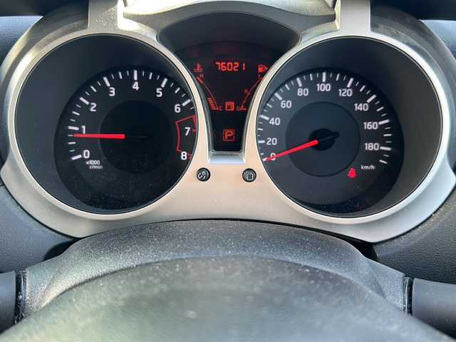 日産 ジューク 15RX 愛知県 2010(平22)年 7.6万km ブリリアントホワイトパール ワンオーナー/純正HDDナビ/【ワンセグ・SD・ラジオ】/バックカメラ/ETC/リモコンキー/純正フロアマット/ドアバイザー/新車保証書/取扱説明書