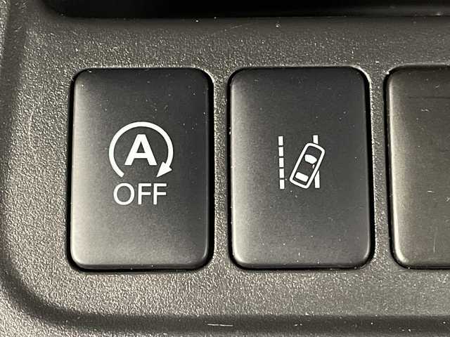 三菱 ミラージュ G 岐阜県 2021(令3)年 4.6万km ホワイトダイヤモンド ストラーダSDナビ【CN-RE07WD】/CD/DVD/Bluetooth/フルセグTV/クルーズコントロール/衝突被害軽減ブレーキ/レーンキープアシスト/オートマチックハイビーム/プッシュスタート/スマートキー/LEDヘッドライト/フォグライト/ドアバイザー/革巻きステアリング