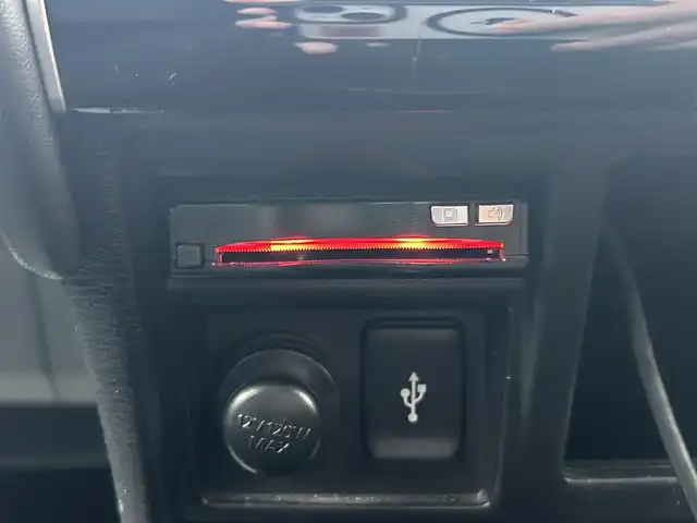 三菱 デリカＤ：５ P 山形県 2020(令2)年 7万km ウォームホワイトパール 4WD/寒冷地仕様/衝突被害軽減システム/フリップダウンモニター/ターボ/純正メモリナビ/　　【CD　DVD　BT　フルセグ　USB　AUX　MSV】/全周囲カメラ/両側パワースライドドア/レーダークルーズコントロール/LEDオートライト/シートヒーター/16インチアルミホイール/オートサイドステップ/ブラインドスポットモニター/パドルシフト/ステアリングスイッチ/純正フロアマット/スマートキー/ETC