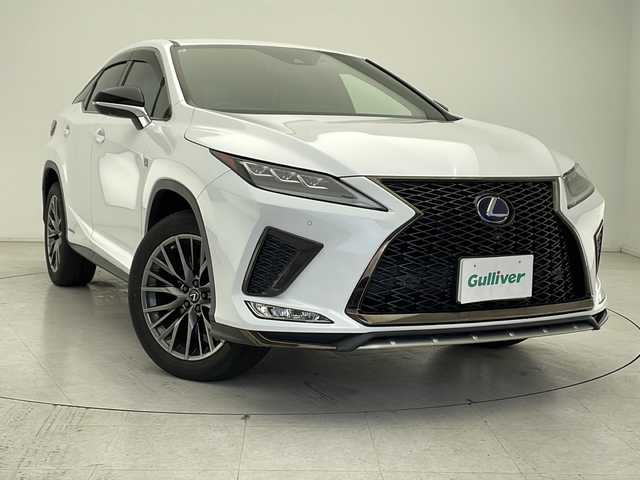 レクサス ＲＸ 450h Fスポーツ 千葉県 2020(令2)年 4.9万km ホワイトノーヴァガラスフレーク 純正ナビ/　CD/DVD/Bluetooth/フルセグTV/　Apple car play/Android Auto/レクサスセーフティシステム/レーダークルーズコントロール/レーンキープアシスト/衝突軽減ブレーキ/クリアランスソナー/アラウンドビューモニター/ブラインドスポットモニター/ヘッドアップディスプレイ/先行車発進警報/ロードサインアシスト/電動パーキング/オートホールド/オートハイビーム/レザーシート/エアヒーター/パワーシート（前席）/全席シートヒーター/シートメモリー（運転席）/ステアリングヒーター/ビルトインETC２．０/前方ドラレコ/AC100V充電/パドルシフト/三眼LEDライト/フォグランプ/レーダー探知機/ロールサンシェード/フロアマット