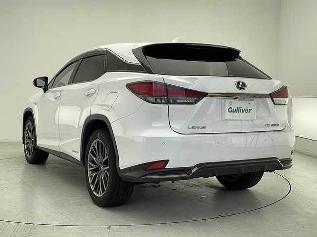 レクサス ＲＸ 450h Fスポーツ 千葉県 2020(令2)年 4.9万km ホワイトノーヴァガラスフレーク 純正ナビ/　CD/DVD/Bluetooth/フルセグTV/　Apple car play/Android Auto/レクサスセーフティシステム/レーダークルーズコントロール/レーンキープアシスト/衝突軽減ブレーキ/クリアランスソナー/アラウンドビューモニター/ブラインドスポットモニター/ヘッドアップディスプレイ/先行車発進警報/ロードサインアシスト/電動パーキング/オートホールド/オートハイビーム/レザーシート/エアヒーター/パワーシート（前席）/全席シートヒーター/シートメモリー（運転席）/ステアリングヒーター/ビルトインETC２．０/前方ドラレコ/AC100V充電/パドルシフト/三眼LEDライト/フォグランプ/レーダー探知機/ロールサンシェード/フロアマット