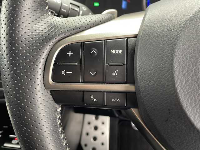 レクサス ＲＸ 450h Fスポーツ 千葉県 2020(令2)年 4.9万km ホワイトノーヴァガラスフレーク 純正ナビ/　CD/DVD/Bluetooth/フルセグTV/　Apple car play/Android Auto/レクサスセーフティシステム/レーダークルーズコントロール/レーンキープアシスト/衝突軽減ブレーキ/クリアランスソナー/アラウンドビューモニター/ブラインドスポットモニター/ヘッドアップディスプレイ/先行車発進警報/ロードサインアシスト/電動パーキング/オートホールド/オートハイビーム/レザーシート/エアヒーター/パワーシート（前席）/全席シートヒーター/シートメモリー（運転席）/ステアリングヒーター/ビルトインETC２．０/前方ドラレコ/AC100V充電/パドルシフト/三眼LEDライト/フォグランプ/レーダー探知機/ロールサンシェード/フロアマット