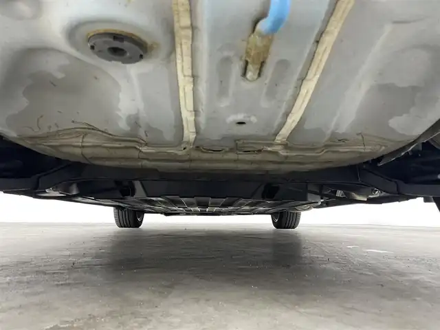 ホンダ フィット ハイブリット Sパッケージ 千葉県 2014(平26)年 3万km ビビットスカイブルーP 禁煙車/シティブレーキアクティブシステム/クルーズコントロール/純正メモリナビ/・型番：VXM-142VFi/・CD/DVD/Bluetooth/フルセグTV/・バックカメラ/・ビルトインETC/革巻きステアリング/・ステアリングスイッチ/・パドルシフト/純正フロアマット/純正１６インチAW/オートライト/・LEDヘッドライト/・フォグランプ