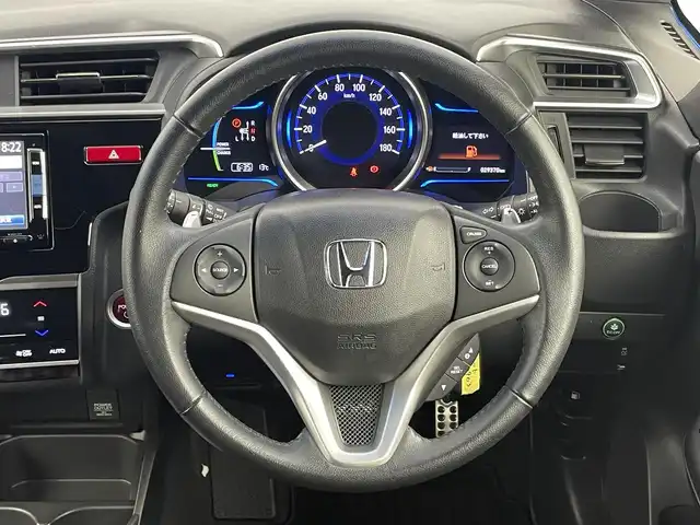 ホンダ フィット ハイブリット Sパッケージ 千葉県 2014(平26)年 3万km ビビットスカイブルーP 禁煙車/シティブレーキアクティブシステム/クルーズコントロール/純正メモリナビ/・型番：VXM-142VFi/・CD/DVD/Bluetooth/フルセグTV/・バックカメラ/・ビルトインETC/革巻きステアリング/・ステアリングスイッチ/・パドルシフト/純正フロアマット/純正１６インチAW/オートライト/・LEDヘッドライト/・フォグランプ