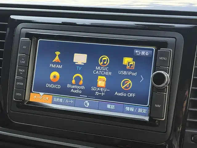 フォルクスワーゲン ザ・ビートル 2．0 Rライン 和歌山県 2016(平28)年 6.8万km 白 3連メーター /純正ナビ /フルセグ /Bカメラ /リヤスポイラー /ツインエキゾーストパイプ /レッドブレーキキャリパー /クルーズコントロール /コーナーセンサー /純正18AW /プッシュスタート /オートライト /MTモード付AT /ETC