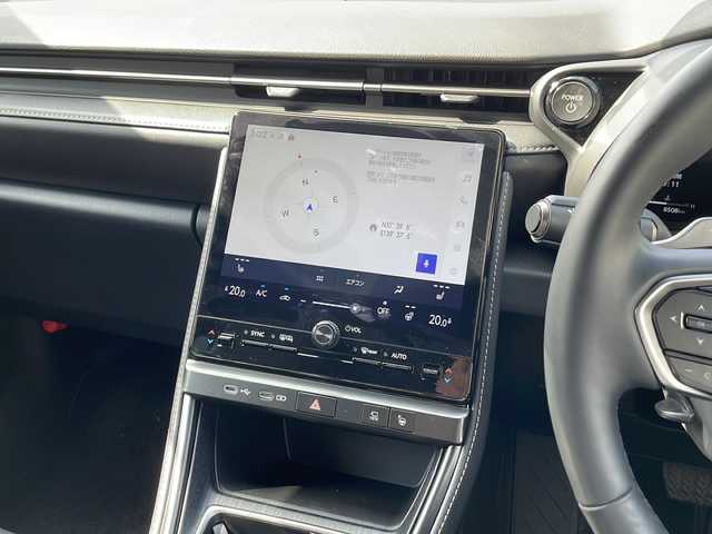 レクサス ＬＢＸ リラックス 東京都 2024(令6)年 0.9万km ソニッククロム 新車時保証書 整備記録簿/取扱説明書　/Lexus Ssfety System +/レーンキープアシスト/プリクラッシュセーフティー/レーダークルーズコントロール/アダプティブハイビームシステム/オートマチックハイビーム/ディスプレイオーディオ/フルセグTV/USB/BT/Miracasut/360度カメラ　ビルトインETC【2.0】/純正ドライブレコーダー【前後】/レザーシート/シートヒーター/運転席メモリー付パワーシート/LEDヘッドライト/ハンドルヒーター/スマートキー×2【BOX有】/スマートカードキー×1/クリアランスソナー/サイド/カーテン/ニーエアバック/パドルシフト付革まきハンドル/純正18インチアルミ