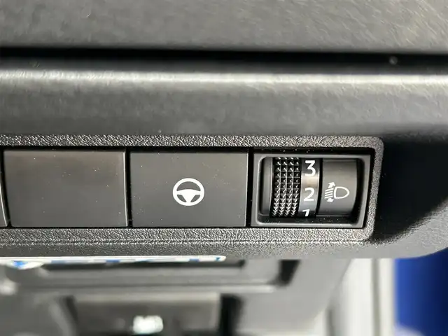 日産 ノート X 熊本県 2023(令5)年 4.1万km オーロラフレアブルーパール 純正ナビ/・AM/FM/USB/BT/HDMI/フルセグTV/・全周囲カメラ/エマージェンシーブレーキ/車線逸脱警報/ブラインドスポットモニター/プロパイロット/速度標識認識/インテリジェントルームミラー/置くだけ充電/電子パーキング/オートホールド/オートライト/ヘッドライトレベライザー/スマートキー/スペアキー/プッシュスタート/純正フロアマット