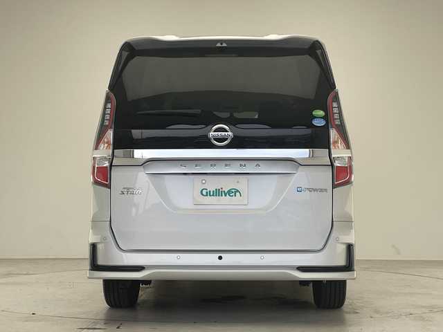 日産 セレナ e－パワー ハイウェイスター V 愛知県 2020(令2)年 6.1万km ブリリアントシルバー プロパイロット/純正10型ナビ/フリップダウンモニター/全方位カメラ/両側パワースライドドア/ハンズフリースライドドア/純正アルミホイール/ＥＴＣ/ブラインドスポットモニター/LEDヘッドライト/ステアリングスイッチ/スマートキー/プッシュスタート
