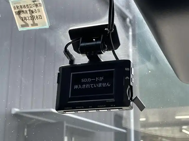 トヨタ ルーミー カスタムG 福岡県 2022(令4)年 2.3万km ブラックマイカメタリック/パールホワイト2トーン 純正９インチディスプレイオーディオ/(Bluetooth/USB/Apple Car Play/Android Auto/フルセグTV)/バックカメラ/クリアランスソナー/レーダークルーズコントロール/両側パワースライドドア/前後ドライブレコーダー/ETC/シートヒーター/電子パーキングブレーキ/オートライト/オートハイビーム/LEDヘッドライト