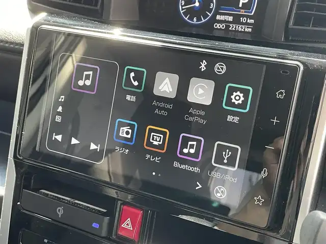 トヨタ ルーミー カスタムG 福岡県 2022(令4)年 2.3万km ブラックマイカメタリック/パールホワイト2トーン 純正９インチディスプレイオーディオ/(Bluetooth/USB/Apple Car Play/Android Auto/フルセグTV)/バックカメラ/クリアランスソナー/レーダークルーズコントロール/両側パワースライドドア/前後ドライブレコーダー/ETC/シートヒーター/電子パーキングブレーキ/オートライト/オートハイビーム/LEDヘッドライト