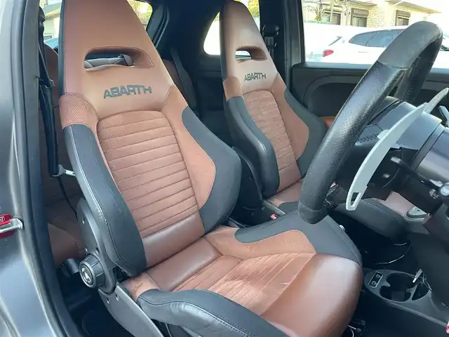 アバルト ５９５ コンペティツィオーネ 静岡県 2020(令2)年 4.3万km ガンＭ ワンオーナー/UconnectディスプレイオーディオCarplay対応/バックカメラ/カーボンシェルサベルトシート/Bremboブレーキキャリパー/レコードモンツァマフラー/ASSO17インチアルミホイールPartire AQUILA/HKS車高調/WAGNERTUNINGインタークーラー/ステアリングボス延長KIT/フロントカーボンリップスポイラー/シリコンインテークホース/社外エアクリーナー/Defiブースト計/フロアバー/ブルーレンズドアミラー/キーレス/ETC