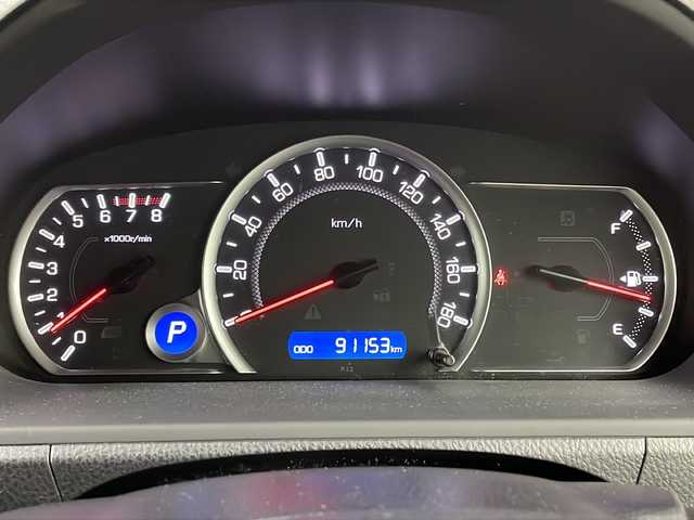 トヨタ ヴォクシー ZS 秋田県 2014(平26)年 9.2万km ブラック ディーラーＯＰナビ　NSZT-Y62G/・フルセグテレビ/・ＢＴ/・ＣＤ、ＤＶＤ、ＳＤ/・ラジオ/オールオートウィンドウ/フロントワイパーデアイサー/電動格納ミラー/セカンドシートサンシェード/前席デュアルエアコン/オートライト/ステアリングスイッチ