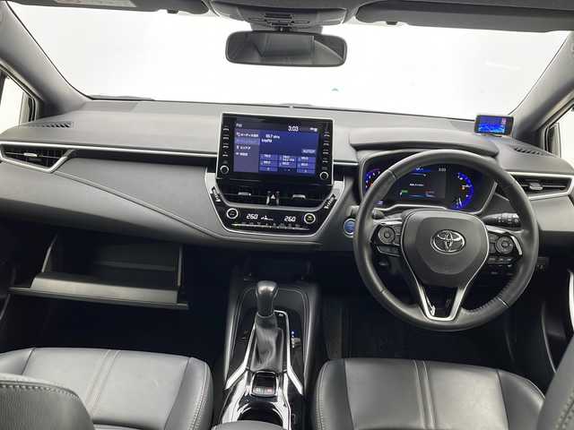 トヨタ カローラ スポーツ ハイブリッドG スタイルPKG 千葉県 2020(令2)年 4.5万km アティチュードブラックマイカ 衝突軽減ブレーキ/オートマチックハイビーム/純正ディスプレイオーディオ/（フルセグ/Bluetooth/USB/FM/AM/Miracast）/バックカメラ/前後コーナーセンサー/アイドリングストップ/ハーフレザーシート/シートヒーター（運転席＋助手席）/ステアリングヒーター/LEDヘッドライト/電動格納ミラー/純正サイドバイザー