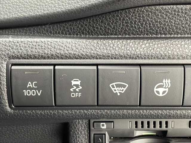 トヨタ カローラ スポーツ ハイブリッドG スタイルPKG 千葉県 2020(令2)年 4.5万km アティチュードブラックマイカ 衝突軽減ブレーキ/オートマチックハイビーム/純正ディスプレイオーディオ/（フルセグ/Bluetooth/USB/FM/AM/Miracast）/バックカメラ/前後コーナーセンサー/アイドリングストップ/ハーフレザーシート/シートヒーター（運転席＋助手席）/ステアリングヒーター/LEDヘッドライト/電動格納ミラー/純正サイドバイザー