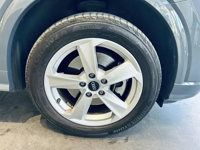 アウディ Ｑ２ 35TDIスポーツ 大阪府 2020(令2)年 3.2万km グレー バーチャルコックピット/ACC/純正ナビ/TV/バックカメラ/純正17インチAW/LEDヘッドライト/電動リアゲート/サイドアシスト/クリアランスソナー/ETC/シートヒーター/スマートキー