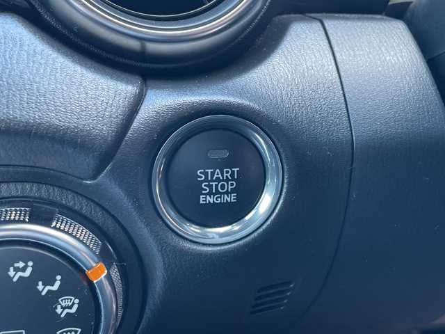 マツダ ロードスター S スペシャルパッケージ 大阪府 2019(平31)年 4.8万km ソウルレッドクリスタルM ワンオーナー/6速MT/純正ナビ（ワンセグTV/Bluetooth/AM・FM）/バックカメラ/シートヒーター（運転席・助手席）/後方コーナーセンサー/横滑り防止機能/プッシュスタート/純正16インチアルミホイール/2口USBソケット/ETC