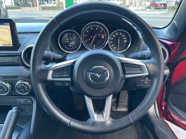 マツダ ロードスター S スペシャルパッケージ 大阪府 2019(平31)年 4.8万km ソウルレッドクリスタルM ワンオーナー/6速MT/純正ナビ（ワンセグTV/Bluetooth/AM・FM）/バックカメラ/シートヒーター（運転席・助手席）/後方コーナーセンサー/横滑り防止機能/プッシュスタート/純正16インチアルミホイール/2口USBソケット/ETC