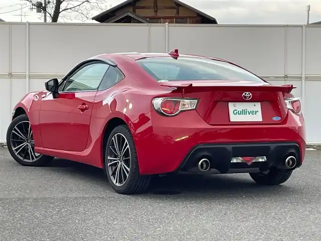 トヨタ ８６ GT リミテッド 岩手県 2015(平27)年 3万km ライトニングレッド 社外オーディオ/HIDオートライト/前席シートヒーター/純正17インチアルミホイール/スマートキー/ETC