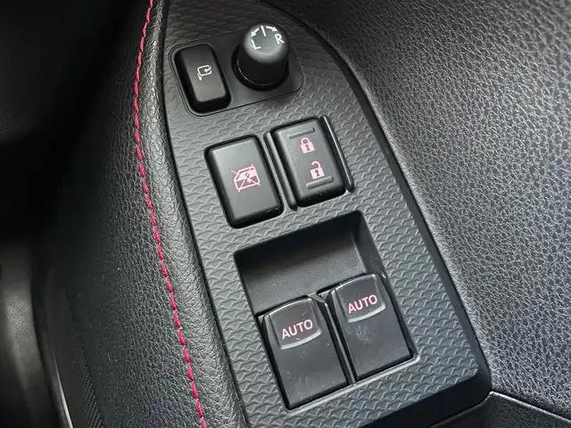 トヨタ ８６ GT リミテッド 岩手県 2015(平27)年 3万km ライトニングレッド 社外オーディオ/HIDオートライト/前席シートヒーター/純正17インチアルミホイール/スマートキー/ETC