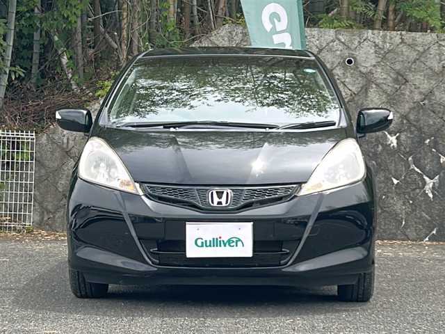 ホンダ フィット G スマートセレ ファインスタイル 京都府 2013(平25)年 6.8万km クリスタルブラックパール ワンオーナー/Pioneerナビ/・フルセグTV/CD/DVD/AM/FM/ビルトインETC/バックカメラ/ドライブレコーダー/オートライト/電格ウインカーミラー/ドアバイザー/純正フロアマット/リアワイパー/保証書/取説/スマートキースペア有